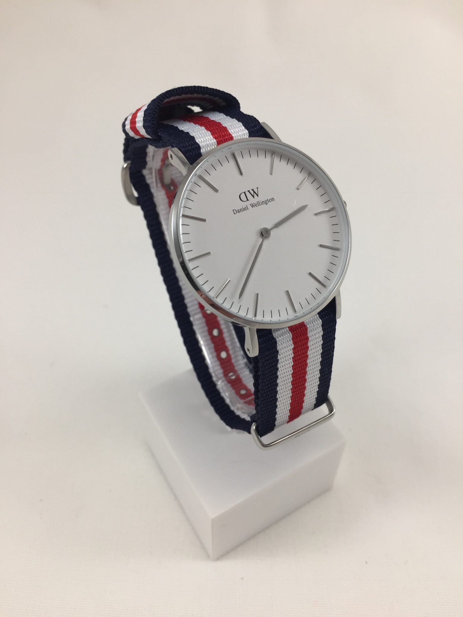 Classic canterbury daniel wellington on sale