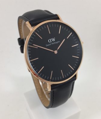 Montre Daniel Wellington Classic Black Sheffield