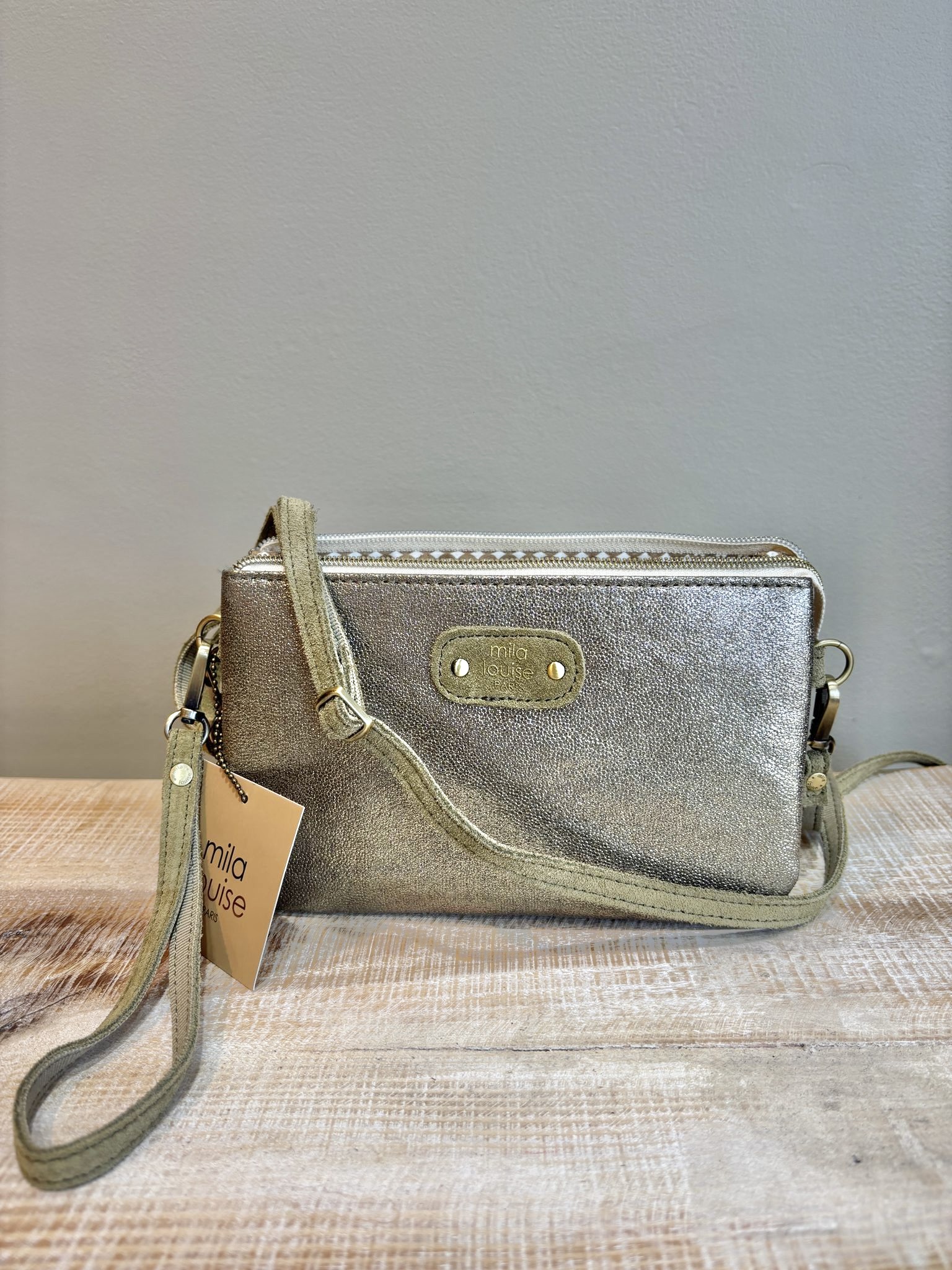 pochette-mira-kaki